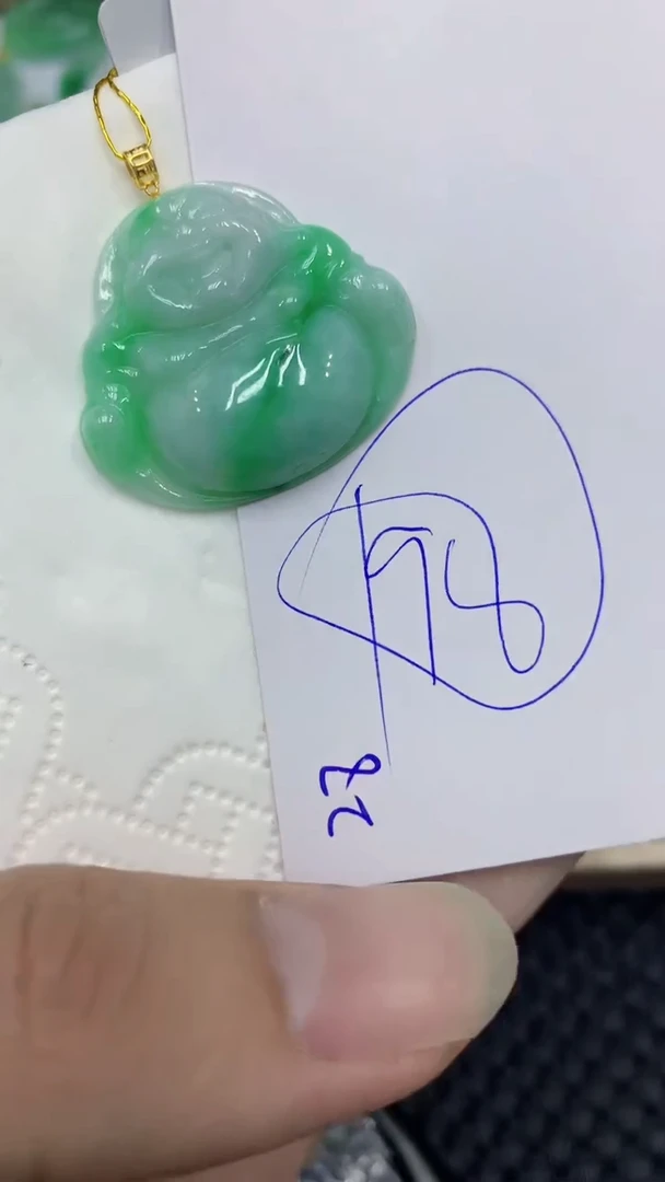 颈饰18K金镶嵌翡翠缅甸A货翡翠