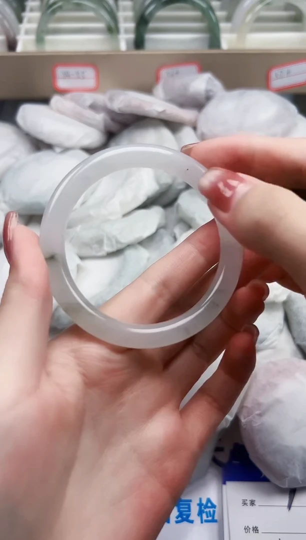 石英质玉手镯未镶嵌007