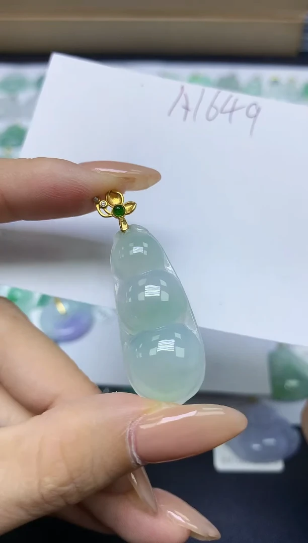 颈饰未镶嵌翡翠天然缅甸A货翡翠百元以上9元证书费自理