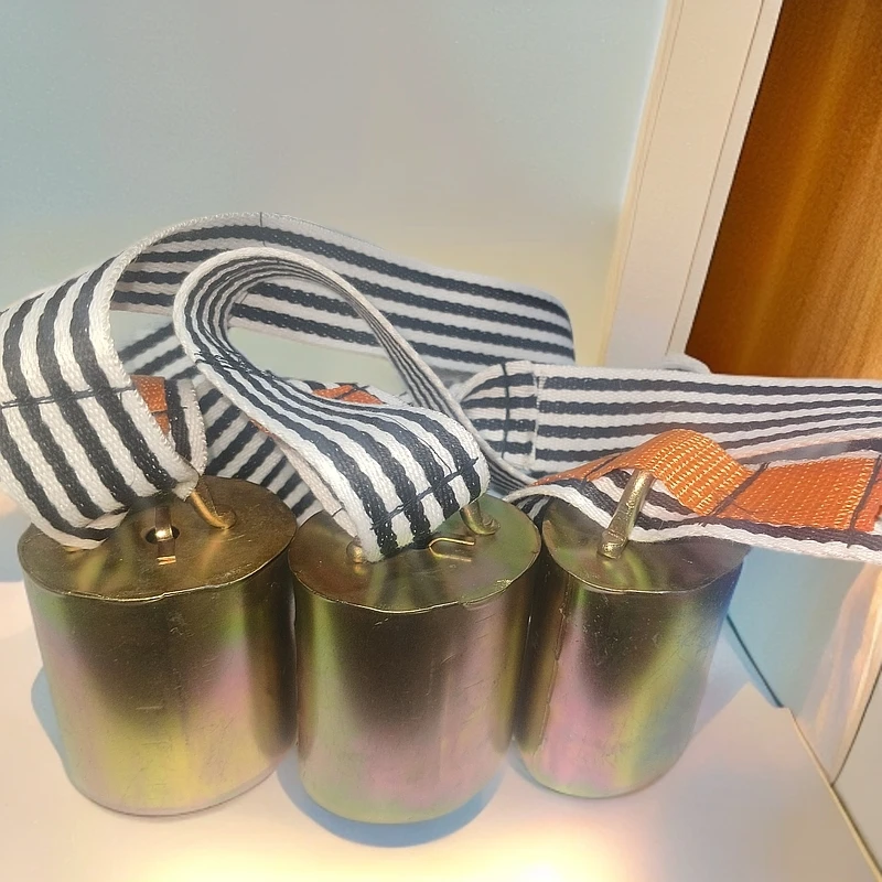 领头羊（领头绵羊铃铛）