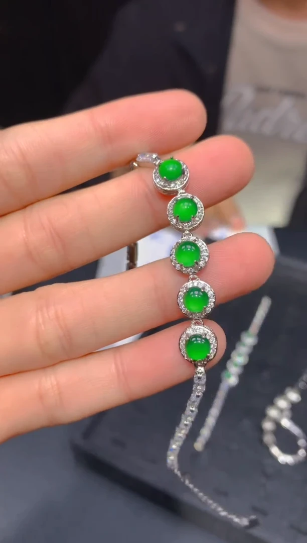 【闪购商品】定制翡翠未镶嵌17多样性发货（发其一）