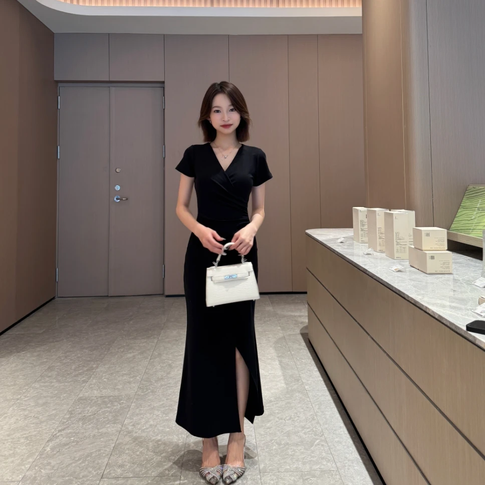 K N J小个子定制V领褶皱气质修身显瘦御姐风开叉包臀长裙