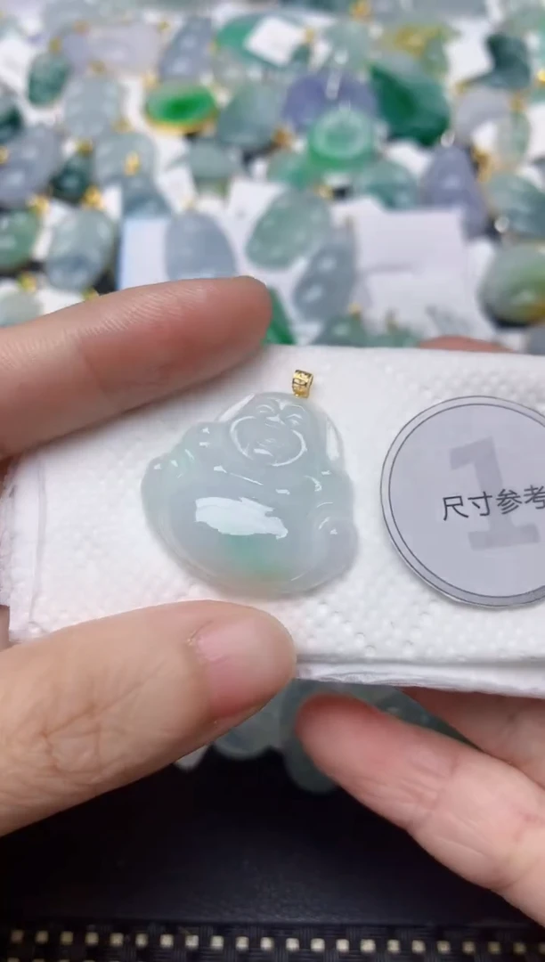 颈饰18K金镶嵌翡翠天然缅甸A货翡翠