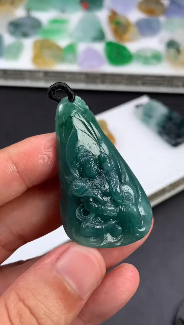 未镶嵌定制翡翠小*翡翠