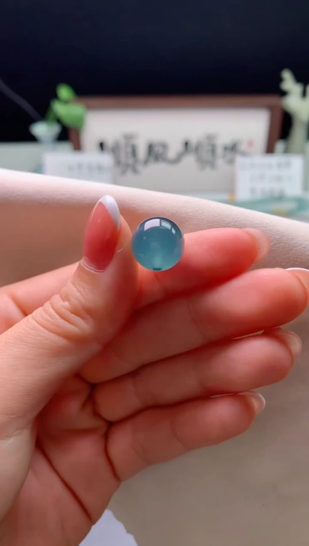 翡翠未镶嵌颈饰0079958206