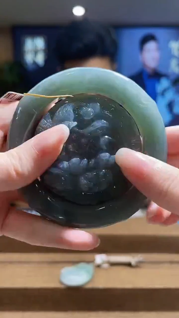 未镶嵌手镯翡翠MFC0825138