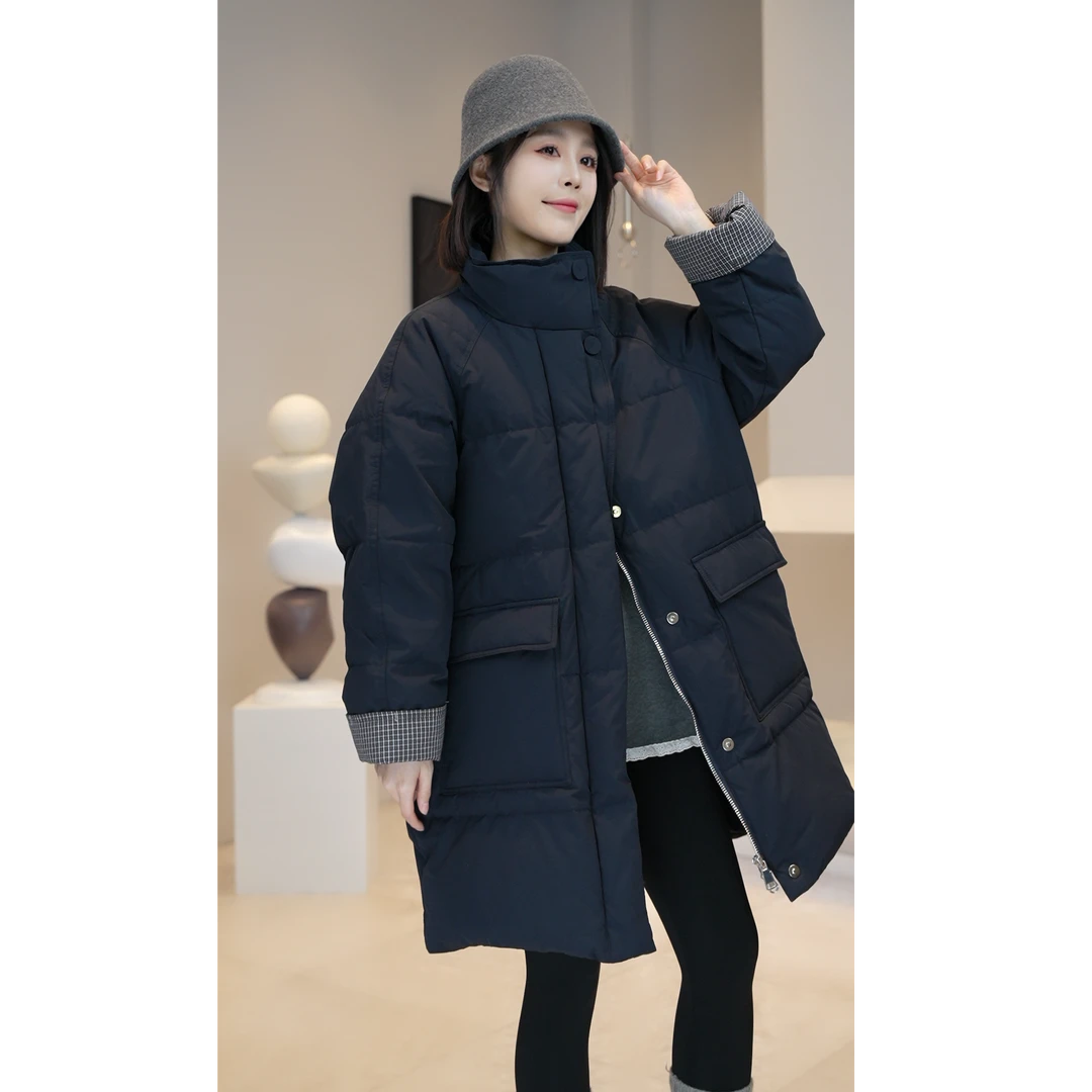 【YUE YUE】设计感羽绒服翻袖格子单排扣立领中长款2024冬W960