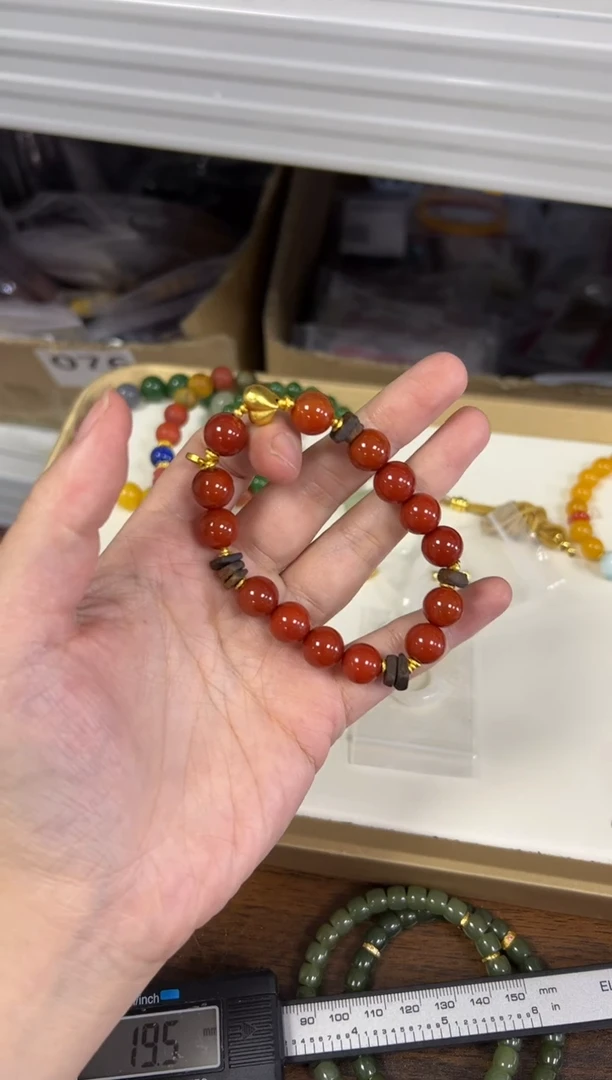 未镶嵌手链玛瑙/玉髓锦红玛瑙爱心绿奇楠款手链[2071]