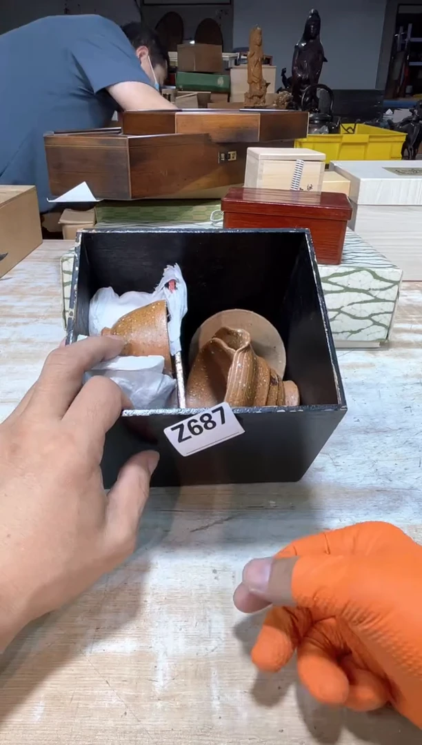 瓷片匡****白直播定闪专用链接213