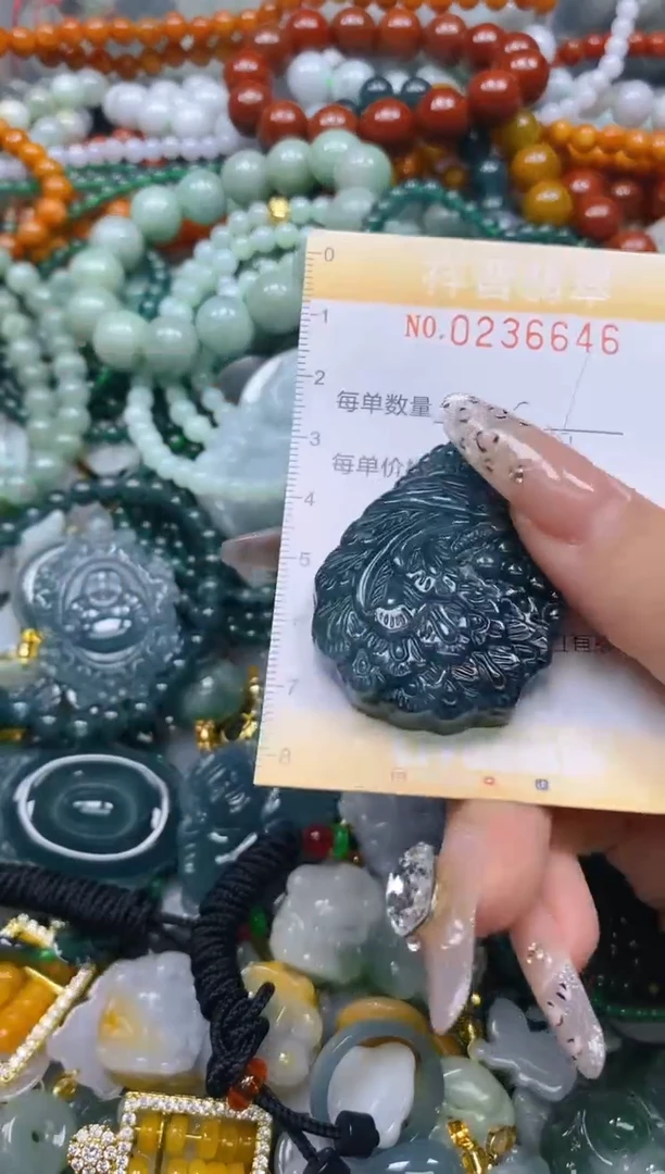 颈饰未镶嵌翡翠闪购0236646