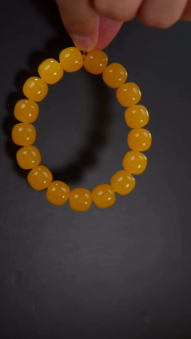 未镶嵌蜜蜡手链22.4焦皮老型手串