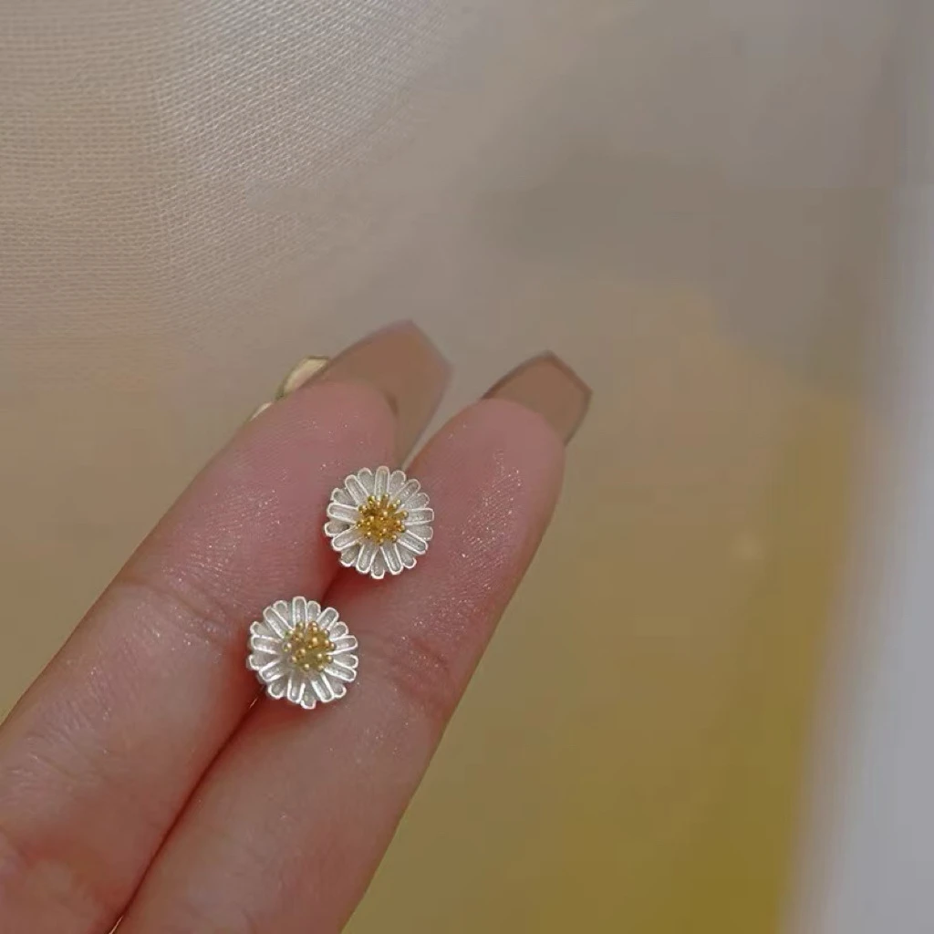 铜合金耳饰 迷你小巧甜美小雏菊耳钉616