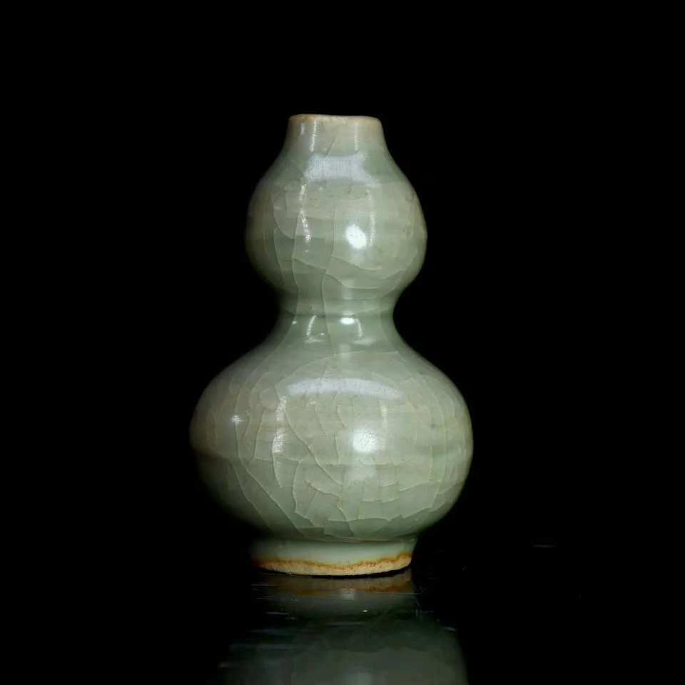 79:明龙泉窑葫芦瓶
