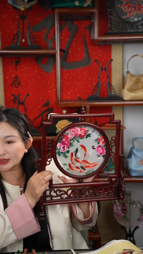 刺绣团扇-双面绣花非遗