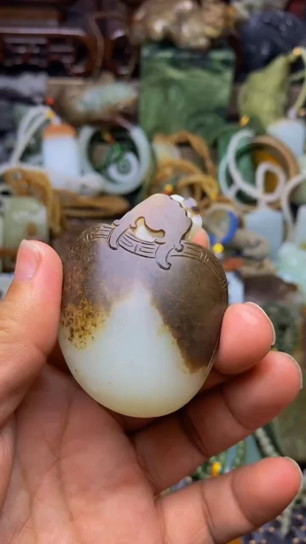 未镶嵌和田玉把件1
