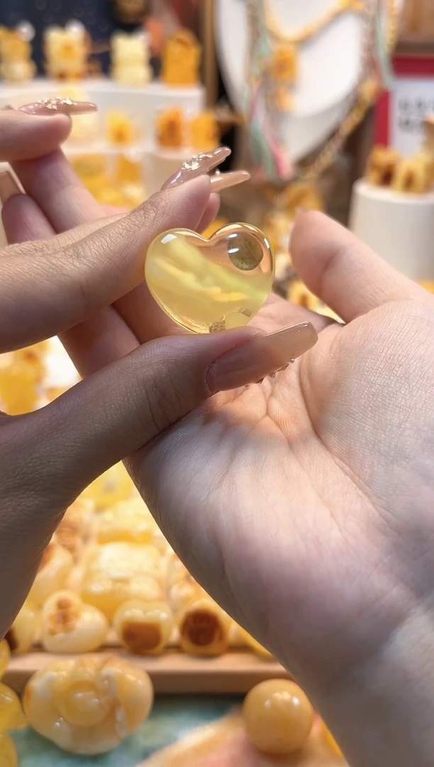 【闪购商品】琥珀珠宝奇石未镶嵌心心