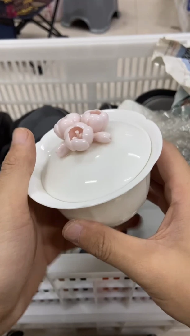 杯无运费险有瑕疵的摄影的产品有使用过的痕迹有点脏介意勿拍
