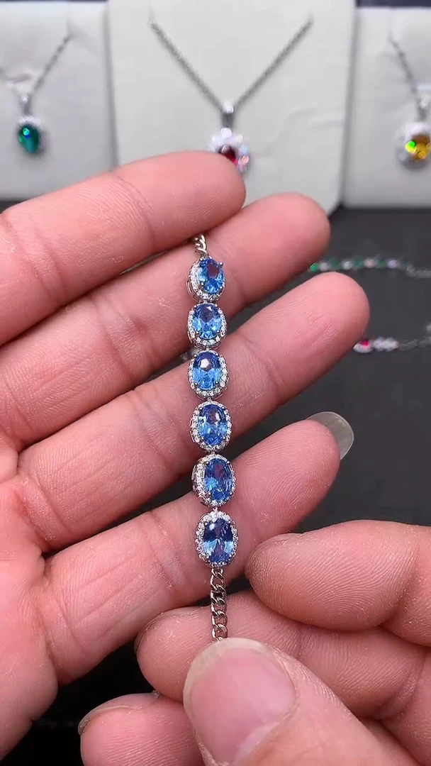 【闪购商品】海蓝宝石手链银S925镶嵌·······