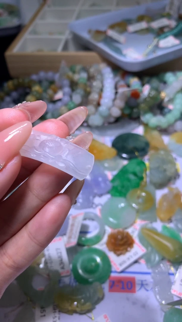 【闪购商品】定制翡翠未镶嵌MJX022216