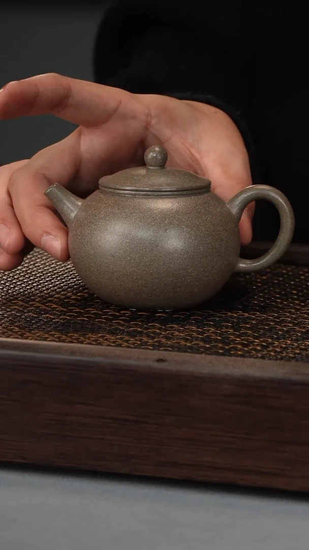 【闪购商品】圆壶 龙背青（535号）