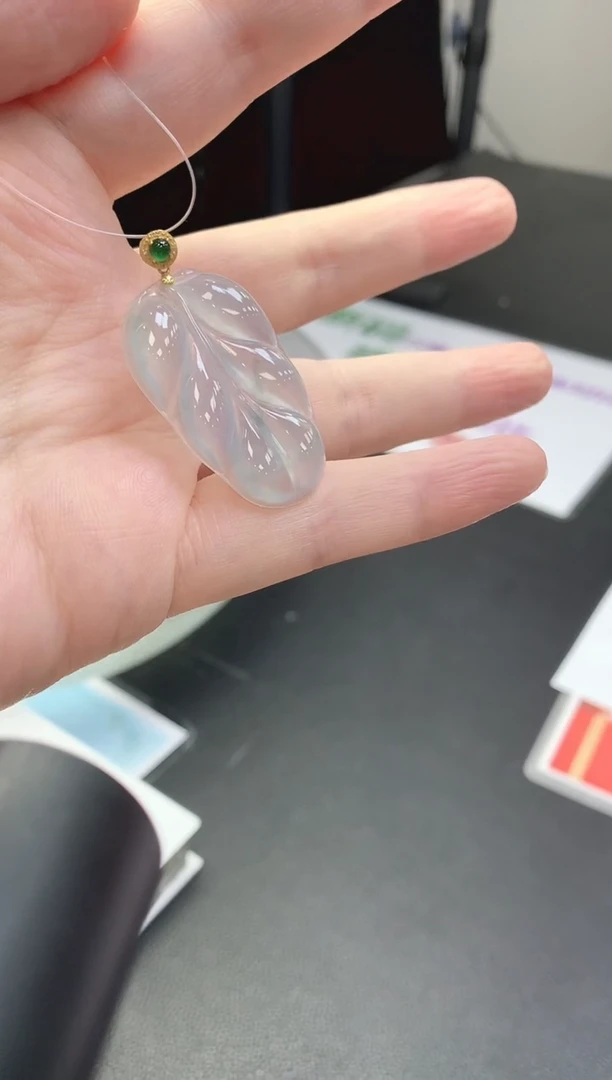 【闪购商品】翡翠颈饰18K金镶嵌G012V0130001多样性发一