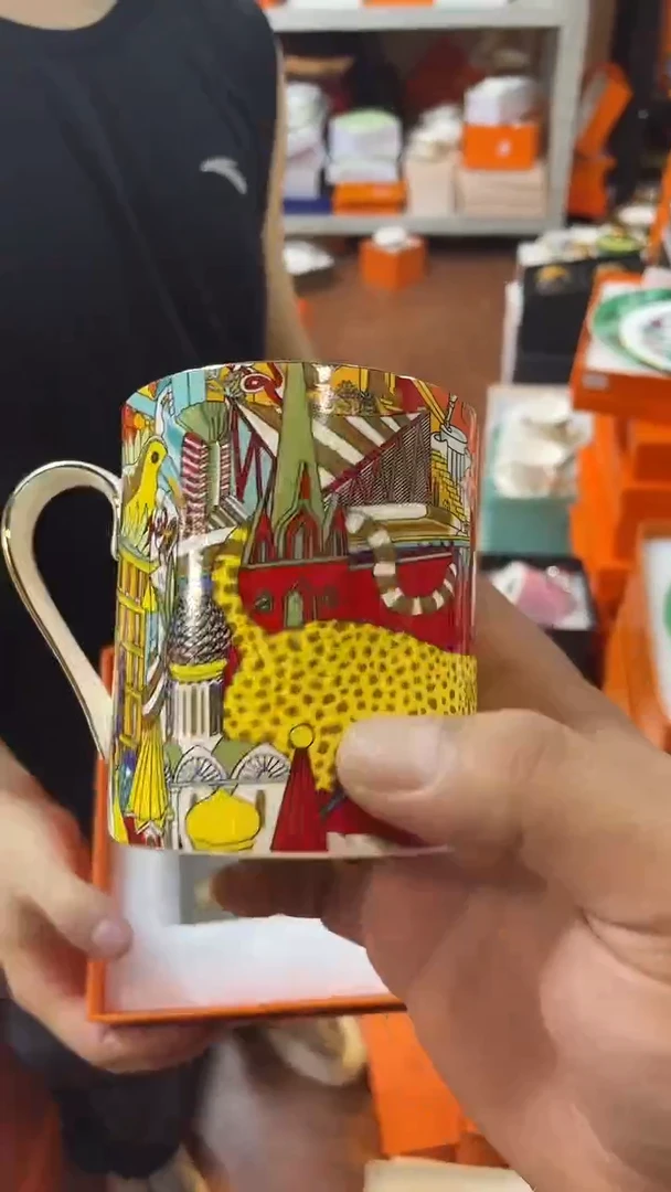 杯鸿辉家品牌瓷器，京东包邮！