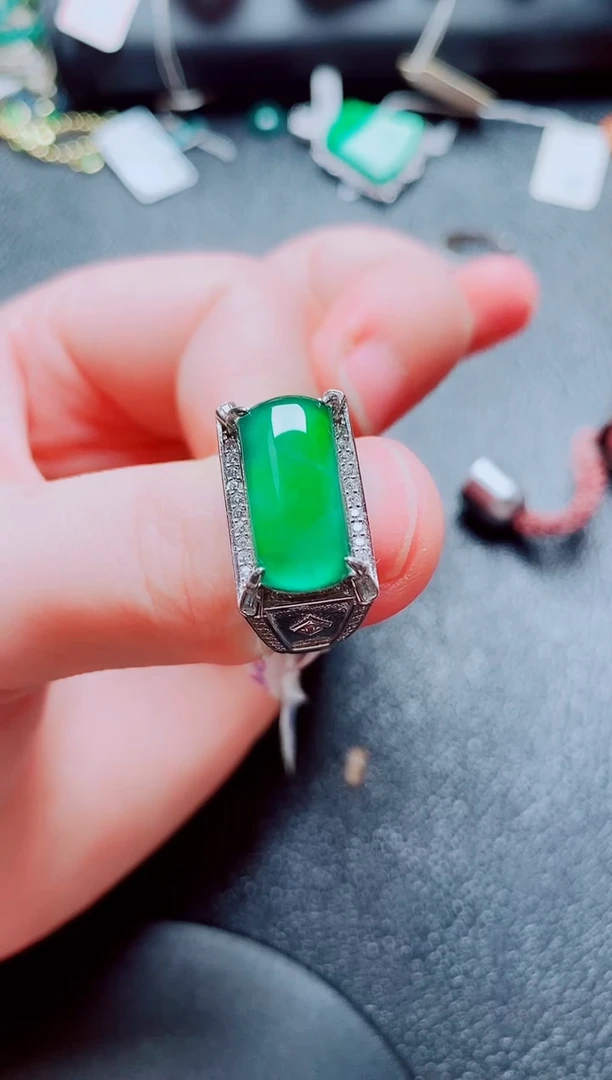 银S925镶嵌戒指翡翠1111