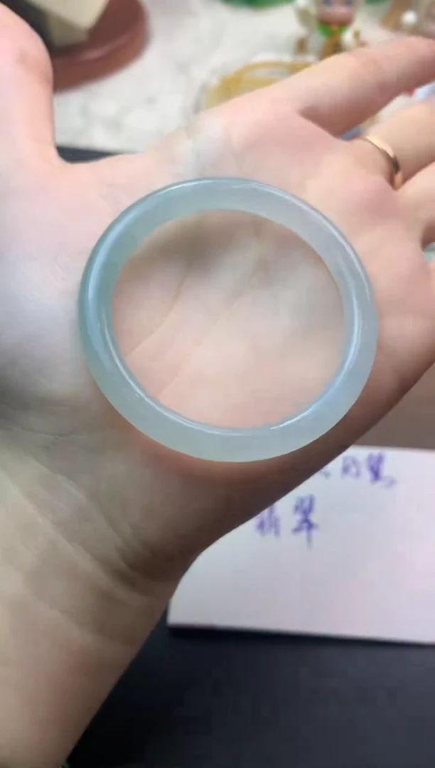 未镶嵌定制翡翠毛货