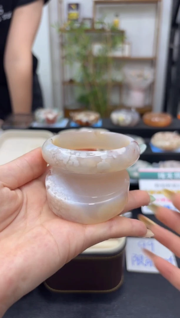 石英质玉手镯未镶嵌C523(58圈赠送镯心)