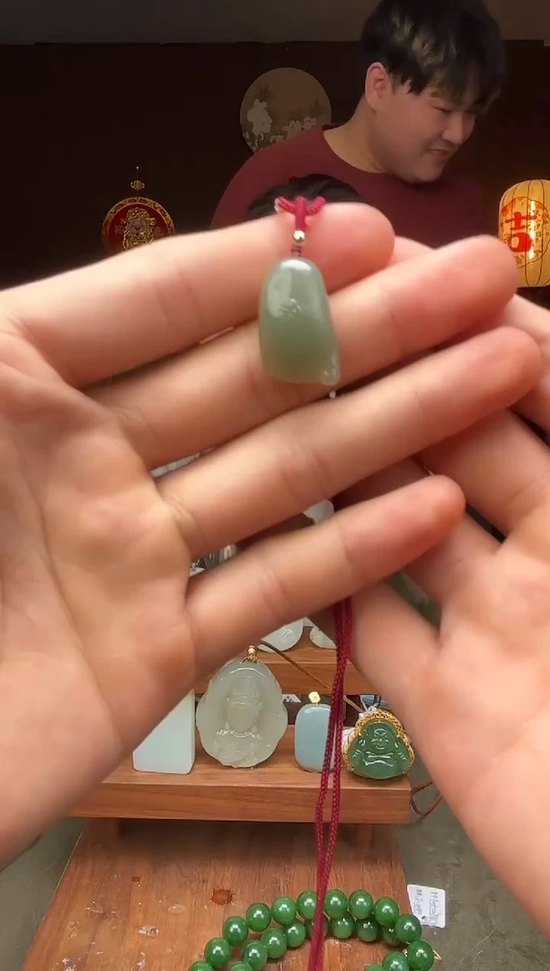 颈饰未镶嵌和田玉yy72