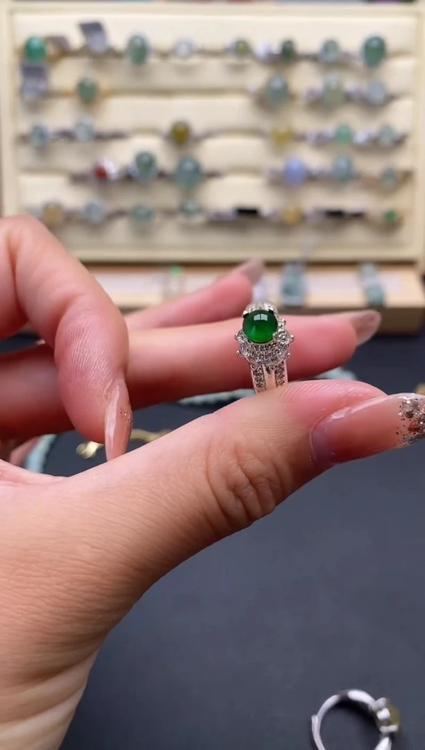 未镶嵌戒指翡翠3333333+3