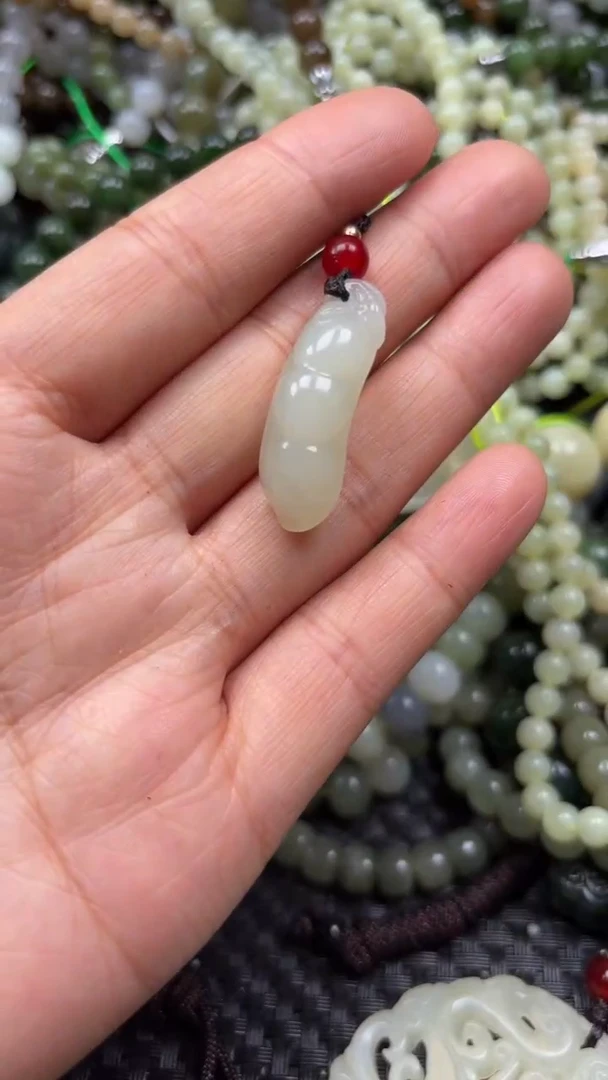 【闪购商品】和田玉颈饰未镶嵌.