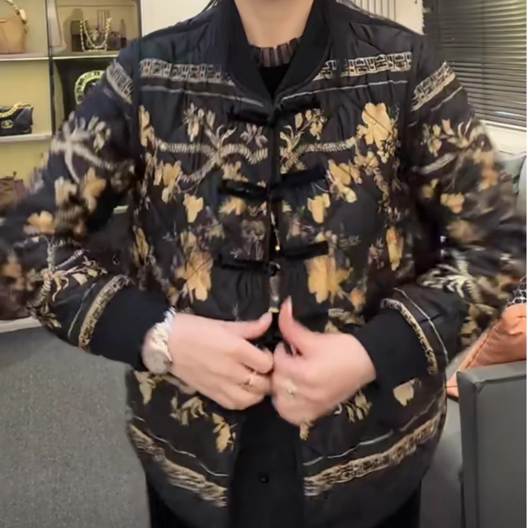 女士洋气百搭植物花卉秋冬季短外套薄棉外套夹克棒球服拼接秋季黑
