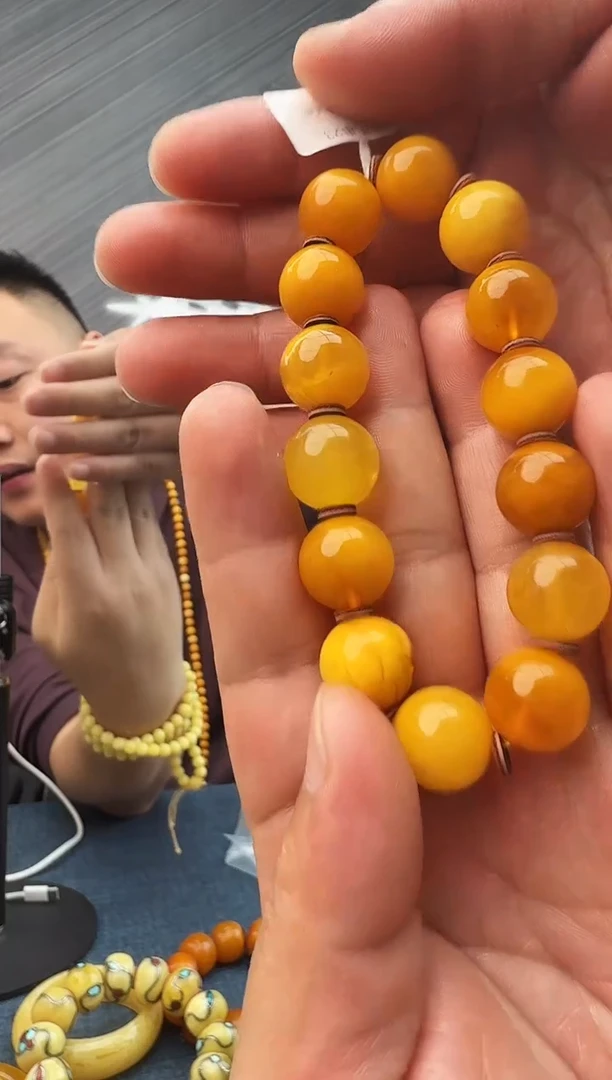 蜜蜡未镶嵌珠宝奇石假一罚十23 14，多样性发其一