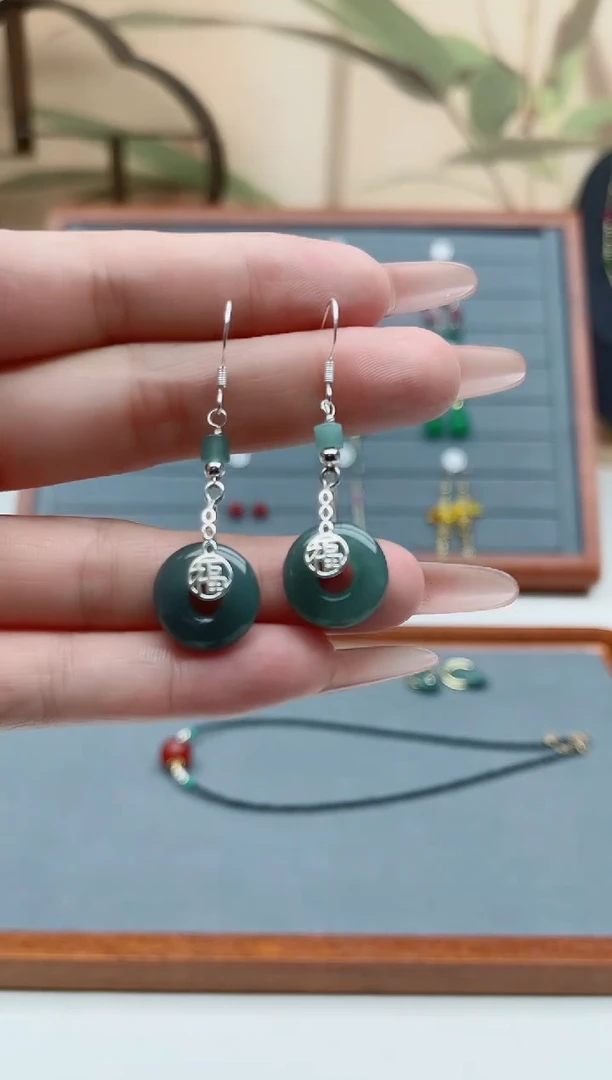 翡翠银S925镶嵌耳饰16A平安扣