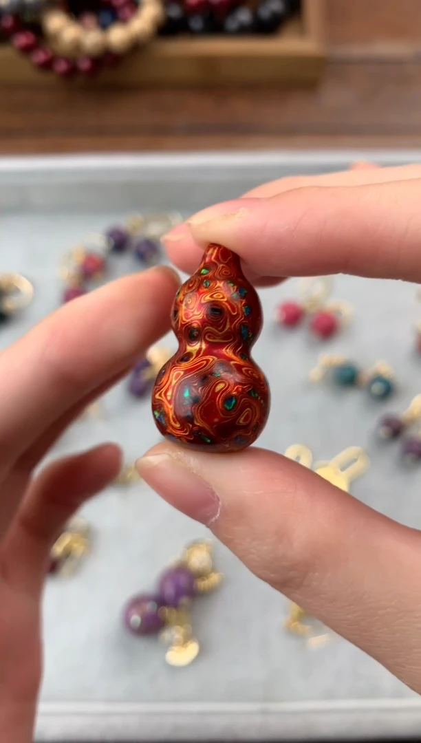 大漆彰髹变涂小葫芦（红金）