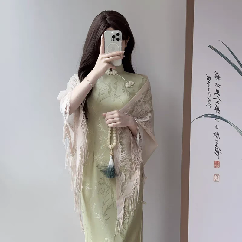 蕾丝叠穿旗袍外搭披肩女春夏季薄款纱巾防晒披风百搭小众流苏开衫