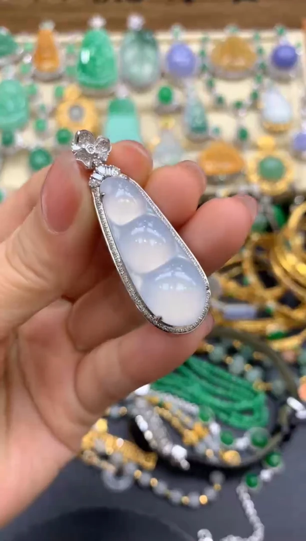 【闪购商品】翡翠颈饰18K金镶嵌359-中国好珍宝