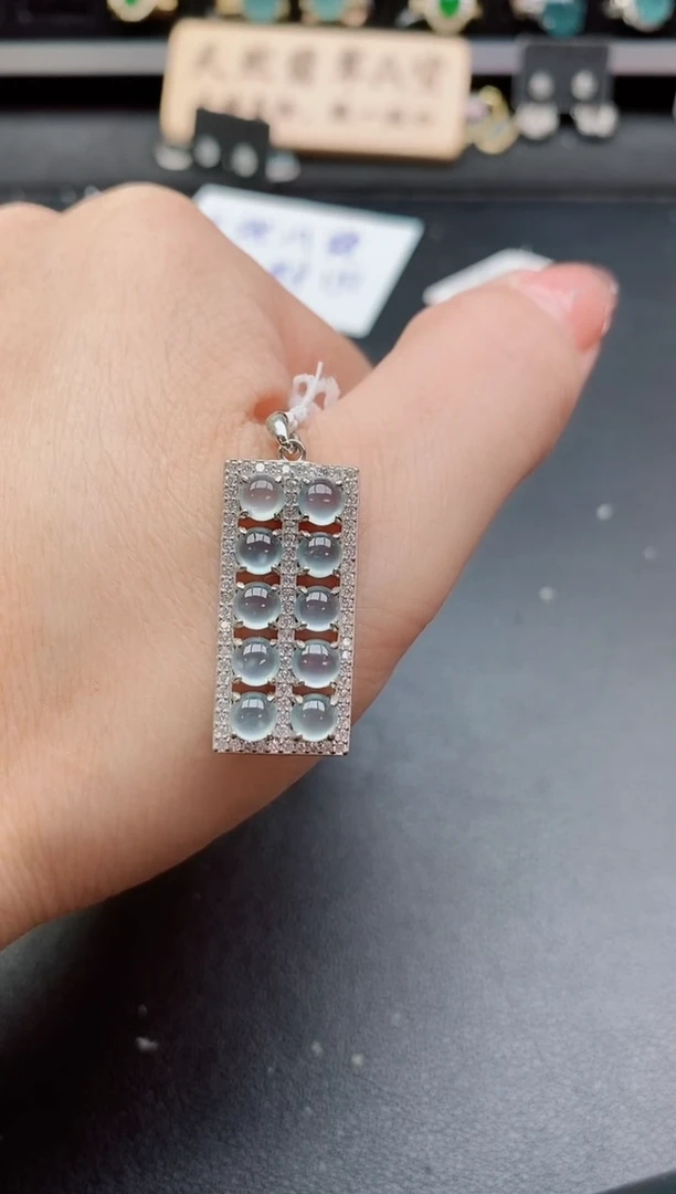 吊坠(赠链)银S925镶嵌翡翠1