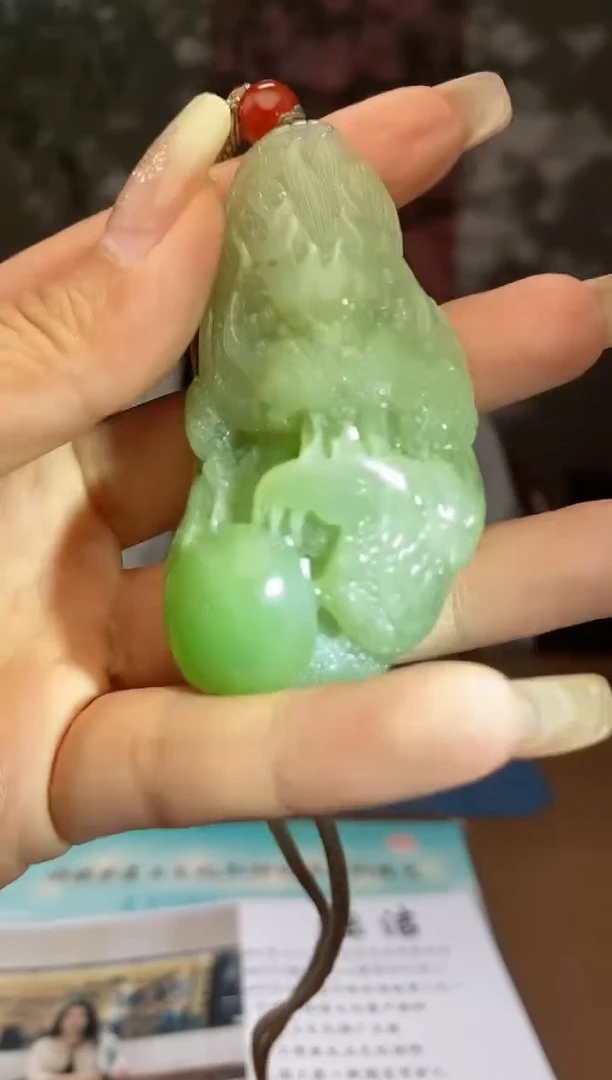 和田玉未镶嵌颈饰q657