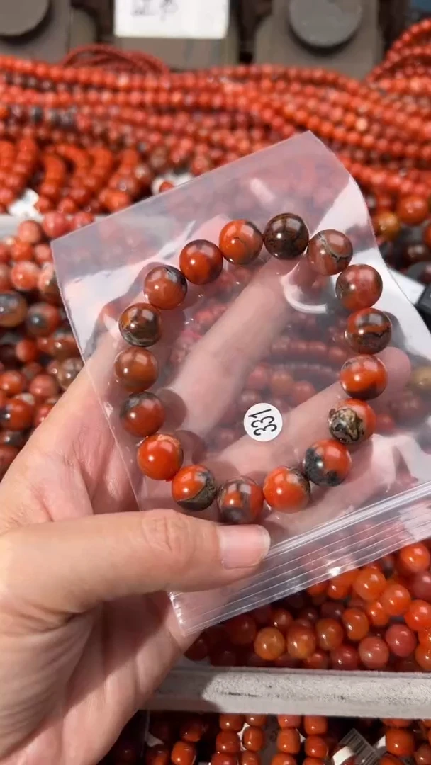 南红玛瑙手串未镶嵌12+