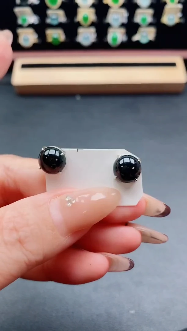 银S925镶嵌戒指翡翠1