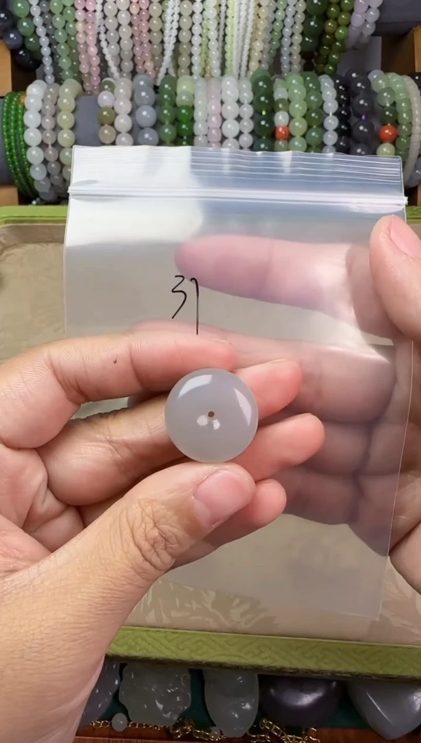 【闪购商品】和田玉无未镶嵌平安扣吊坠