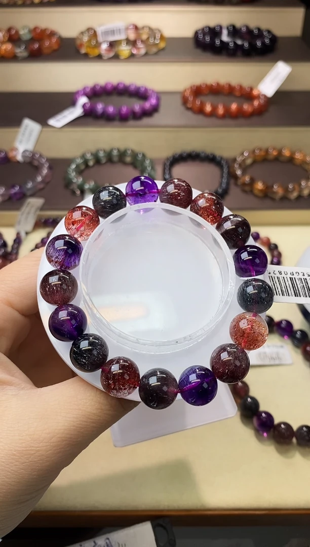 【闪购商品】水晶手链未镶嵌黑加仑超七12m+