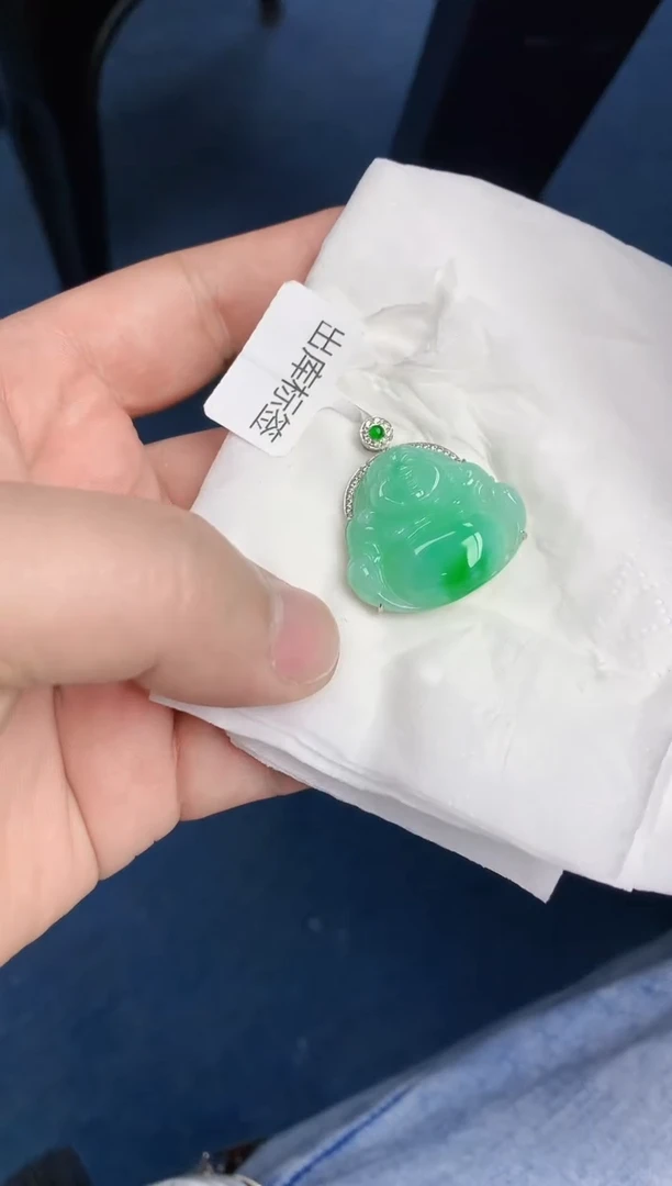 【闪购商品】翡翠颈饰18K金镶嵌天然翡翠A货