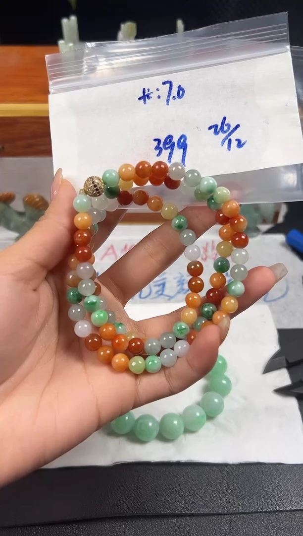 未镶嵌定制翡翠翡翠毛货抛光多样性发货拍一发一