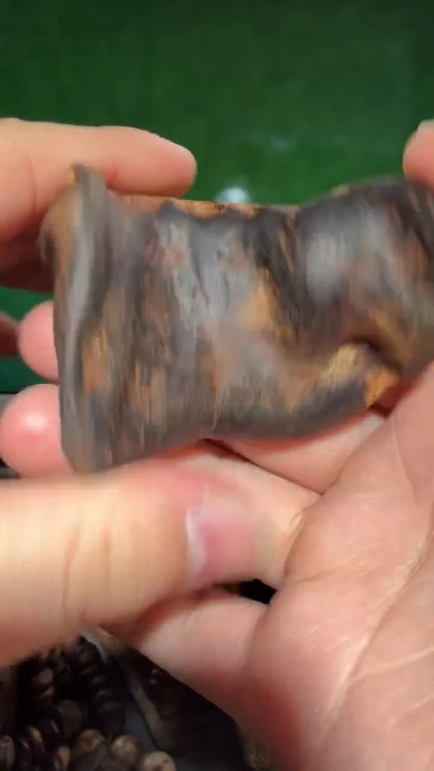 沉香手把件多样性发一