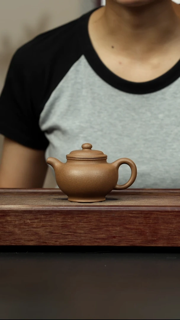 紫砂茶壶芝麻绿 掇只