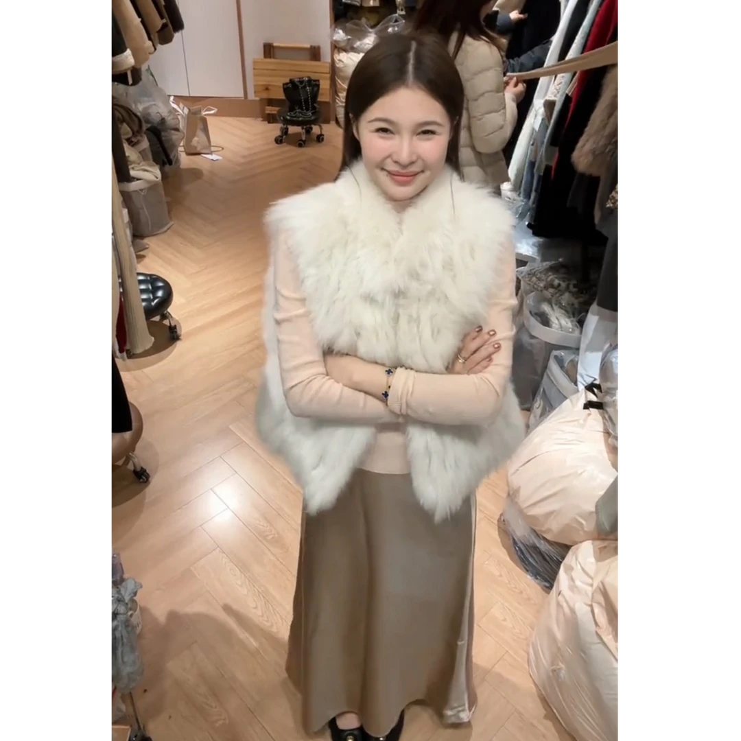 超火一整套2026秋冬新款时尚气质减龄千金风上衣马甲半身裙三件套