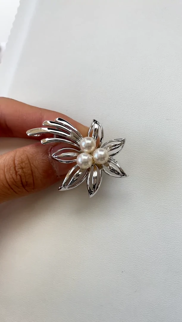 未镶嵌胸饰海水珍珠6-7